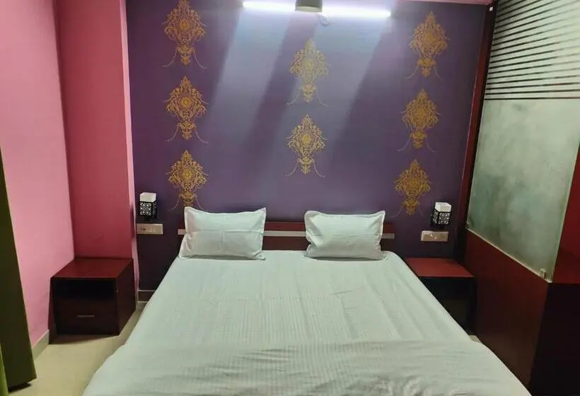 Chambre Standard, Kristal