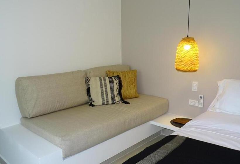 جناح, Selva Serena