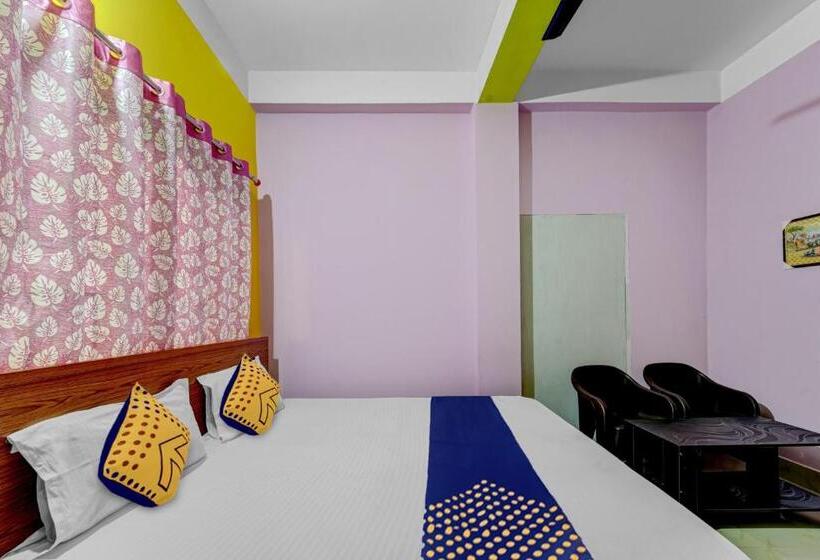 اتاق کلاسیک سه تخته, O Home Trimurti Guest House