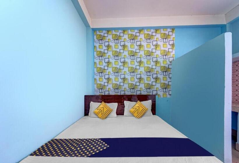 اتاق کلاسیک سه تخته, O Home Trimurti Guest House