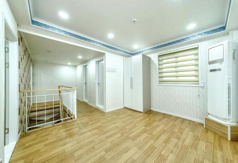 スリーベッドルーム ヴィラ, Mulddeule Shimpang Resort