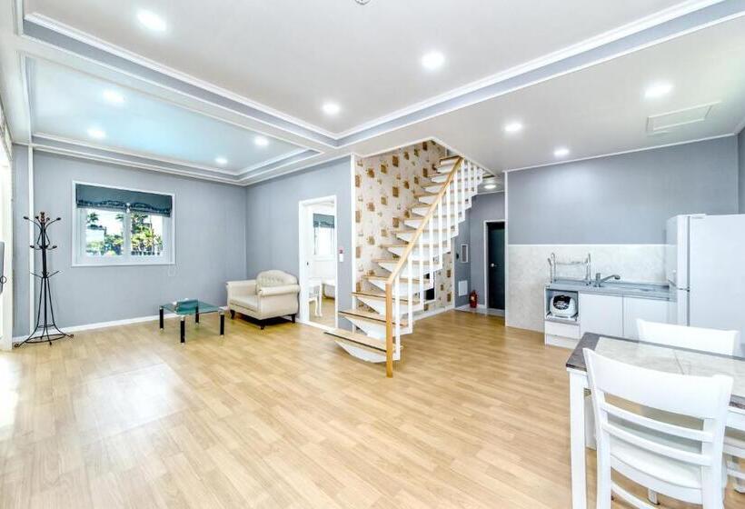 スリーベッドルーム ヴィラ, Mulddeule Shimpang Resort