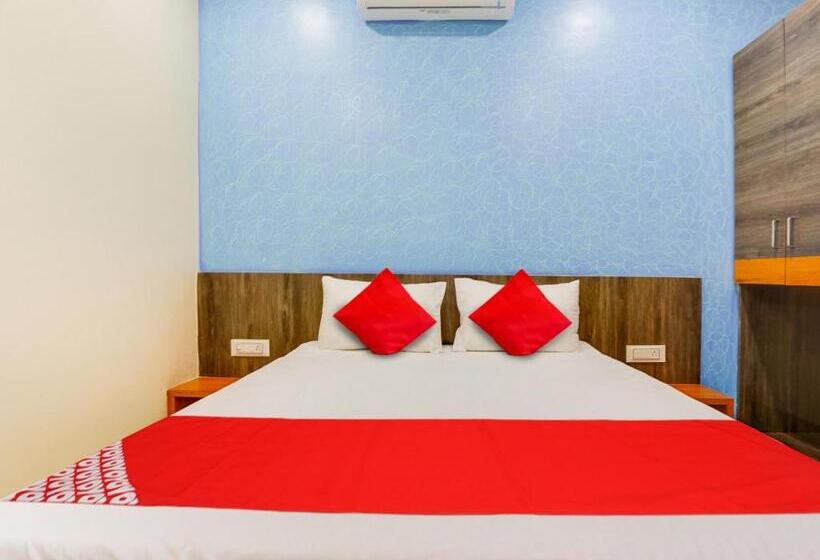 Трехместный Номер Классика, Oyo Hotel Grace