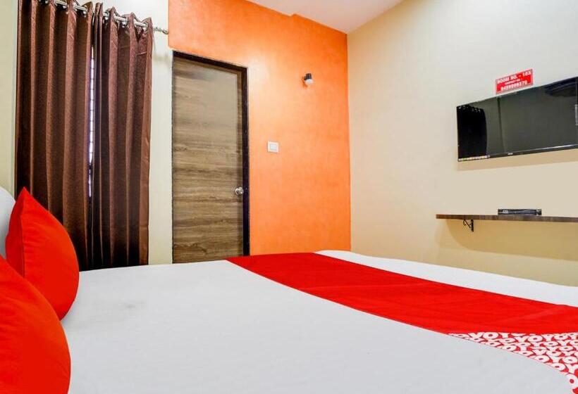 חדר קלאסי לשלושה, Oyo Hotel Grace