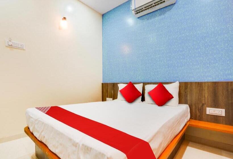 חדר קלאסי לשלושה, Oyo Hotel Grace