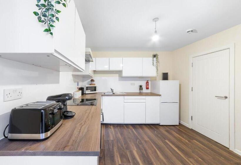 스탠다드 룸 공동 욕실, Isleworth Stays Tw7