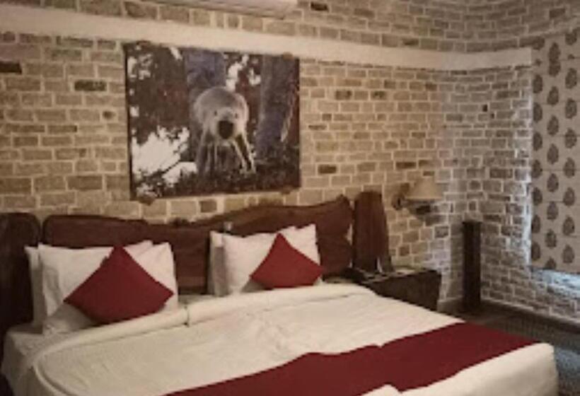 Номер Deluxe, Dup