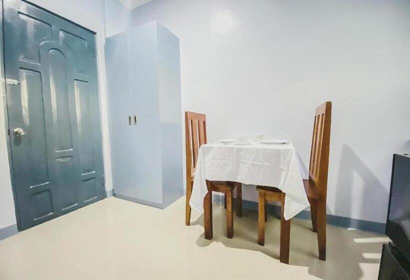 经济房, Althea Apartelle