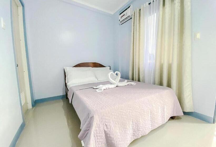 이코노미 룸, Althea Apartelle