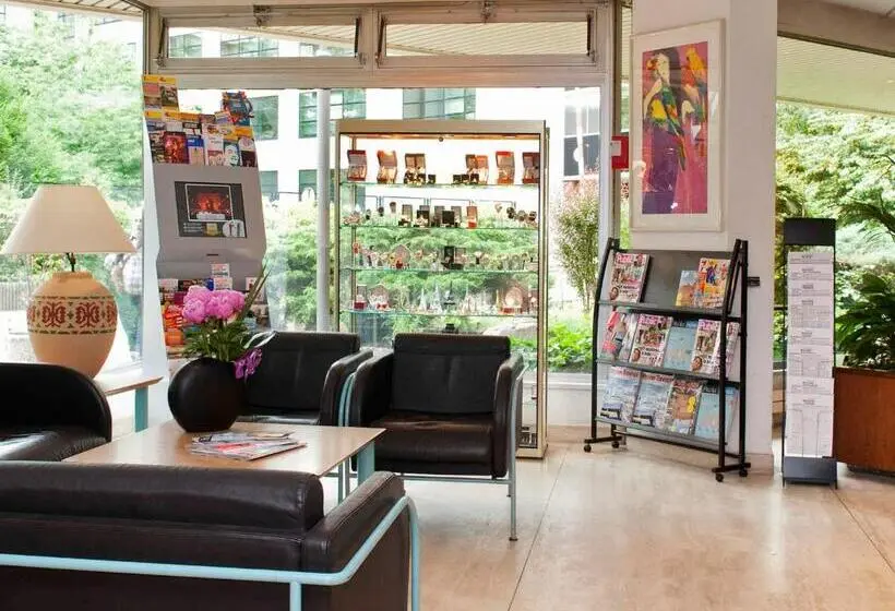 Huoneisto 1 Makuuhuone, Aparthotel Adagio 2personnes Paris 15eme Parking Inclus Proche Arena Et Parc Expo