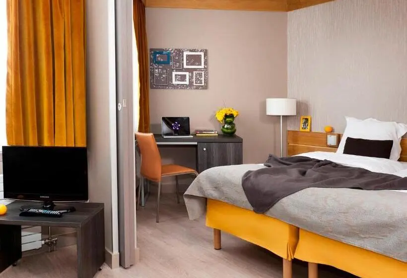 Huoneisto 1 Makuuhuone, Aparthotel Adagio 2personnes Paris 15eme Parking Inclus Proche Arena Et Parc Expo