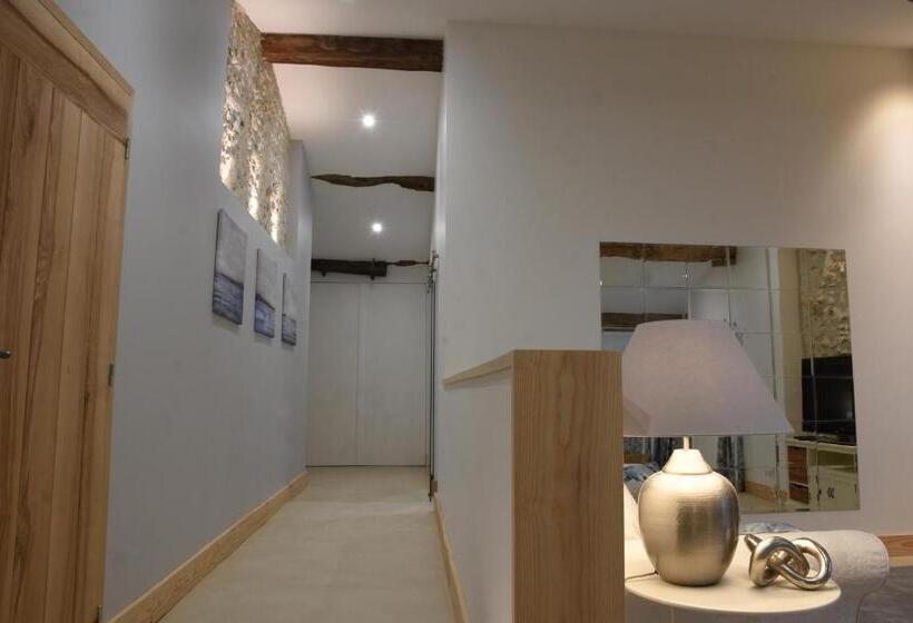 キングサイズベッドのスーペリアルーム, Girauderies Chambres D Hotes/b+b