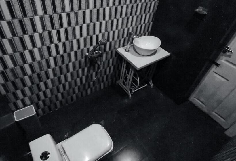 3ベッドルームスタンダードバンガロー, Woodhouse By Bob