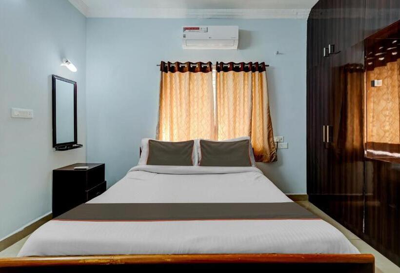 Chambre Standard, Collection O Sri Balaji Hill View Homestay
