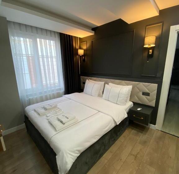 Номер Стандарт с Балконом, Cosy Suite
