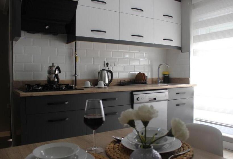 غرفة قياسية مزوَّدة بشُرفة, Cosy Suite