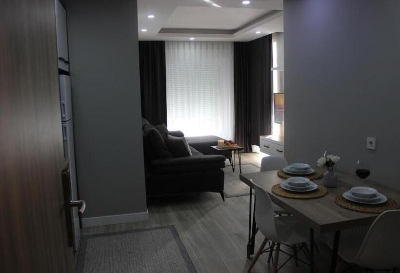 جناح, Cosy Suite