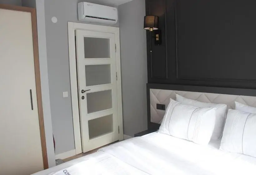 سوییت خانوادگی, Cosy Suite