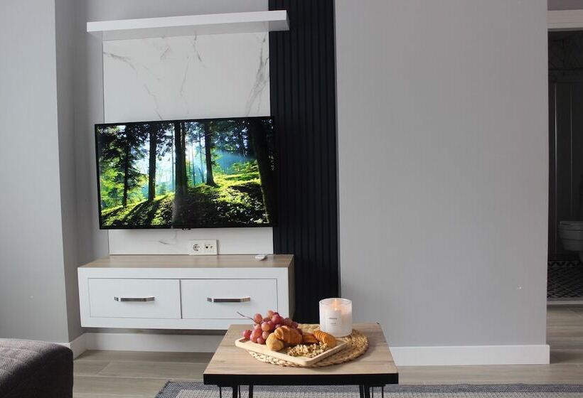 جناح, Cosy Suite