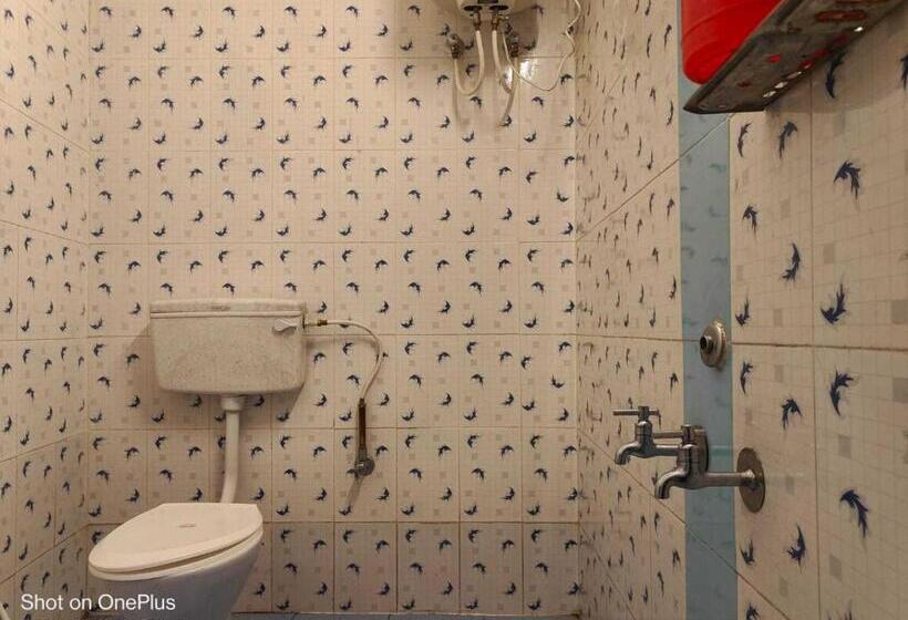 Трехместный Номер Классика, Oyo Flagship Ding Dong Residency