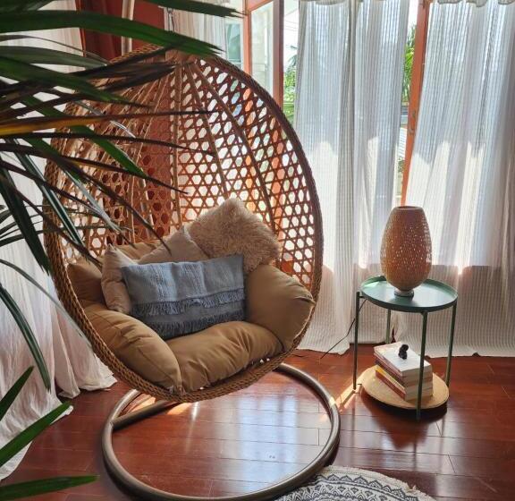 スタンダードルーム, Chambre D Hôtes Dans Maison Traditionnelle Thaï