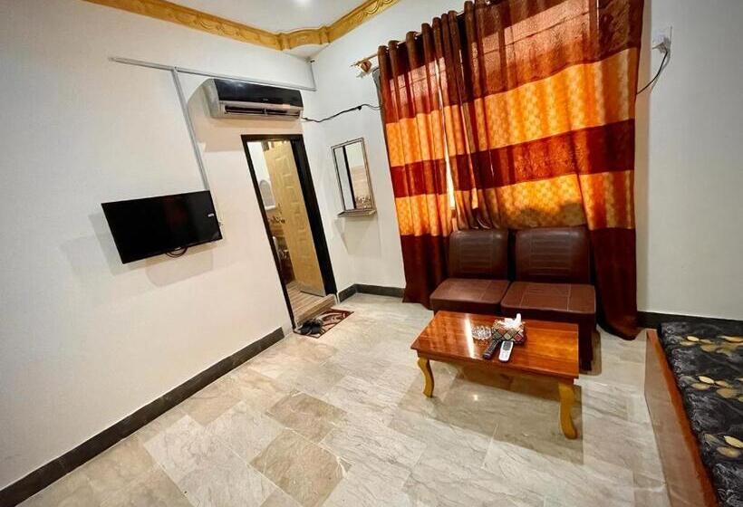 اتاق استاندارد, Inn Gulistan E Jhour