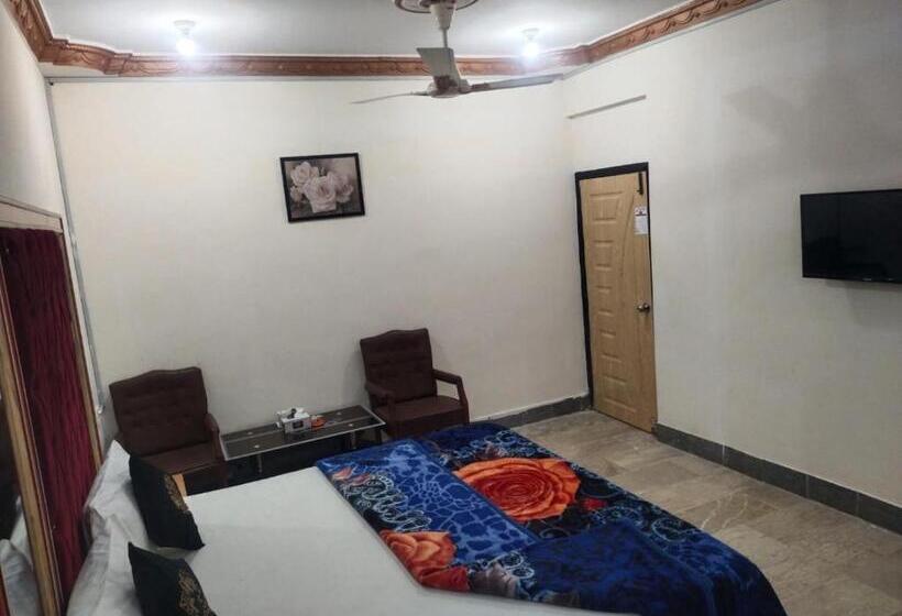 اتاق استاندارد, Inn Gulistan E Jhour