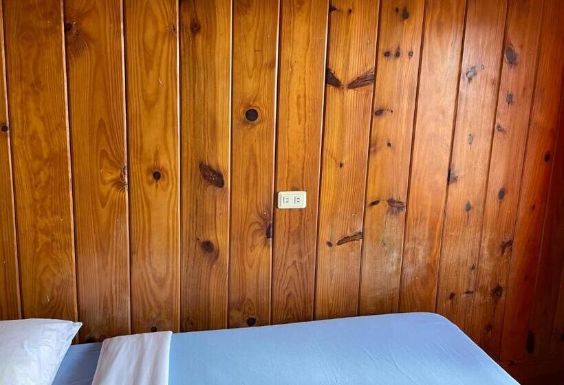 이코노미 룸, Saint Joseph Inn