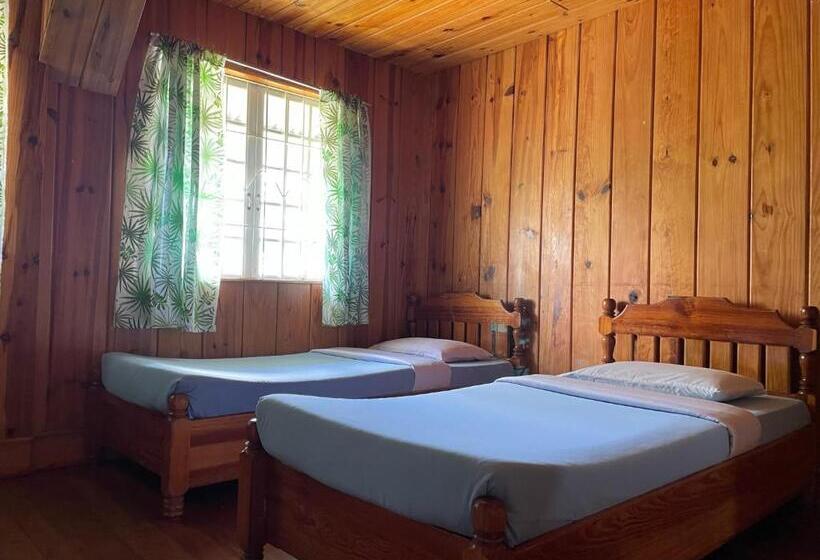 이코노미 룸, Saint Joseph Inn