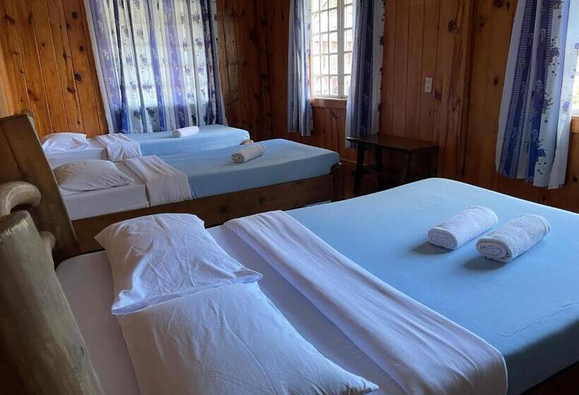 이코노이 4인룸, Saint Joseph Inn