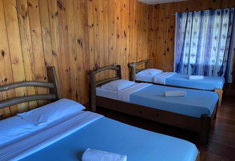 Четырехместный Номер Economy, Saint Joseph Inn