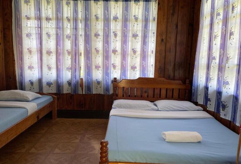 스탠다드 스튜디오, Saint Joseph Inn