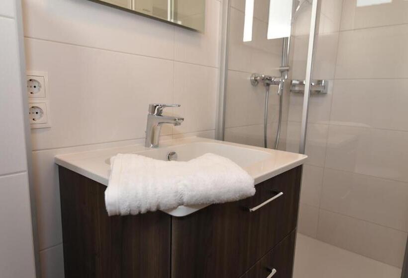 스탠다드 싱글 룸, Village Loft