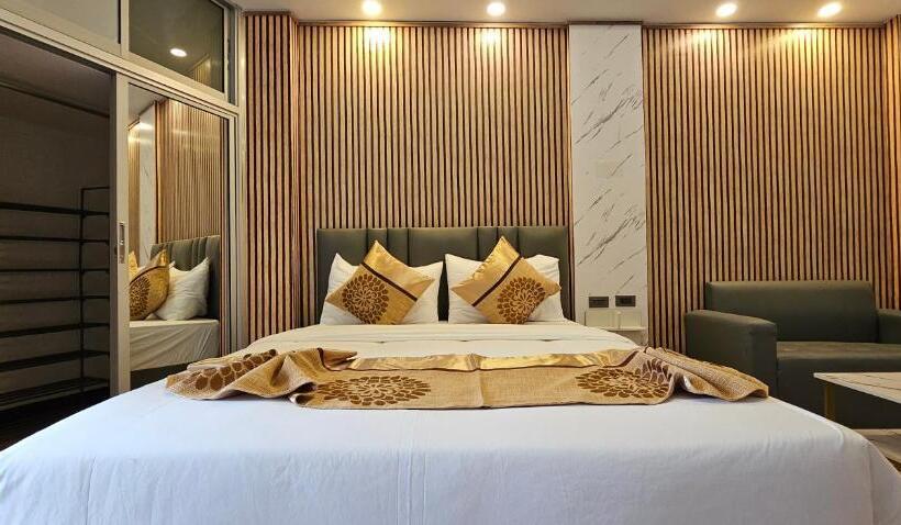 Номер Стандарт с Балконом, Xcess Residence