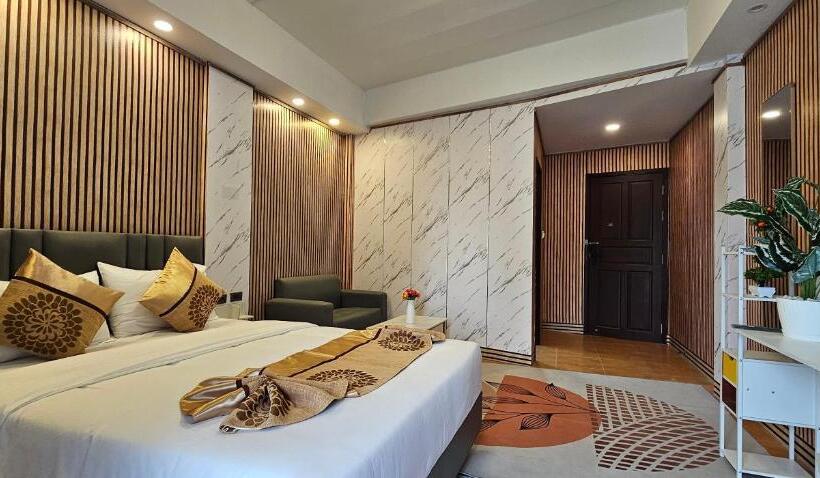 Номер Стандарт с Балконом, Xcess Residence