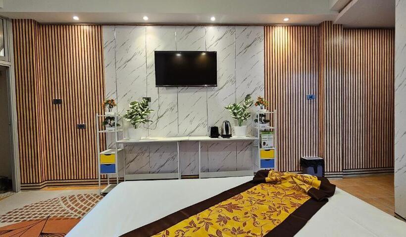 Номер Стандарт с Балконом, Xcess Residence