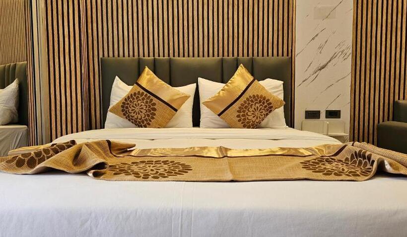 Номер Стандарт с Балконом, Xcess Residence