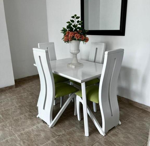 Apartamento 1 Dormitório, Aparta Hotel Le Soleil