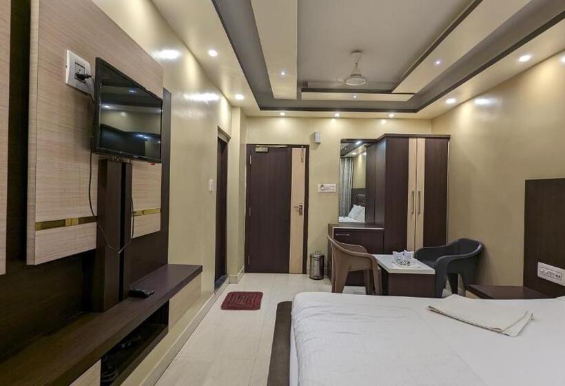 Номер Deluxe, Binapani Deluxe 1