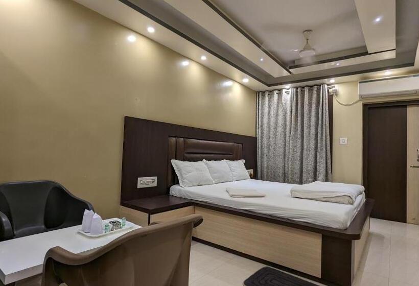 חדר דלוקס, Binapani Deluxe 1