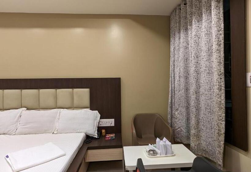 חדר פרמיום, Binapani Deluxe 1