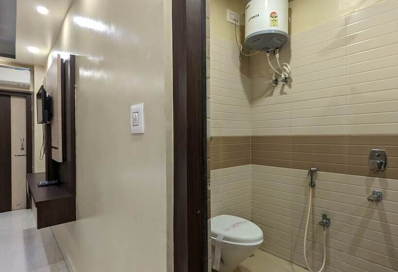 豪华房间, Binapani Deluxe 1