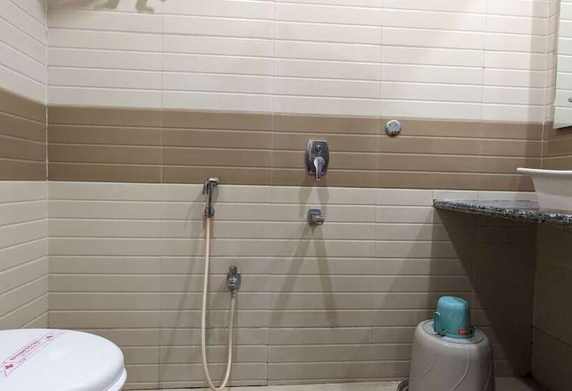 חדר דלוקס, Binapani Deluxe 1