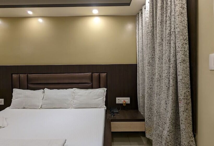 חדר דלוקס, Binapani Deluxe 1