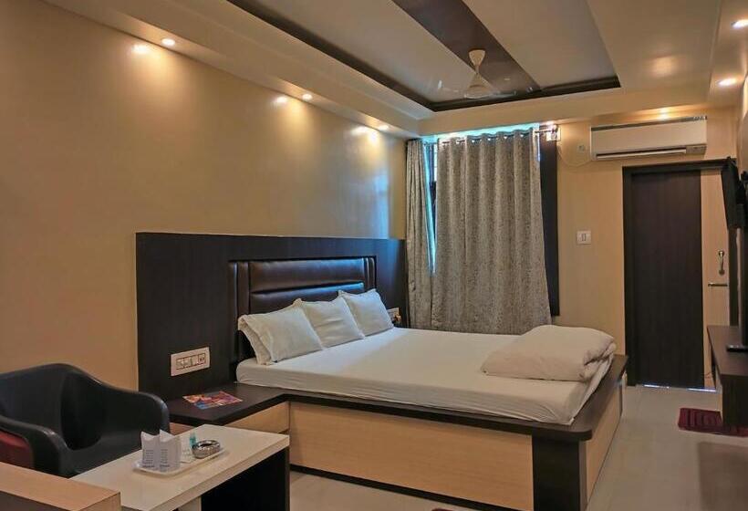 חדר דלוקס, Binapani Deluxe 1