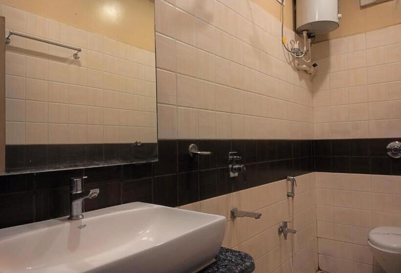 חדר דלוקס, Binapani Deluxe 1