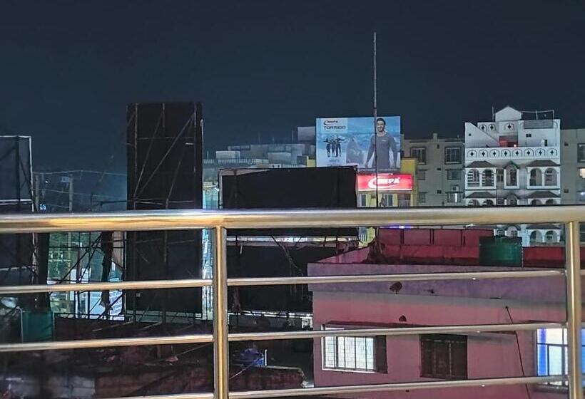 חדר דלוקס, Binapani Deluxe 1