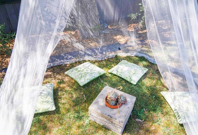 خانه 4 خوابه, Boho Coastal Vibes