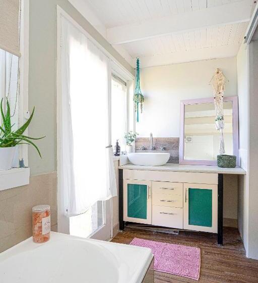 خانه 4 خوابه, Boho Coastal Vibes