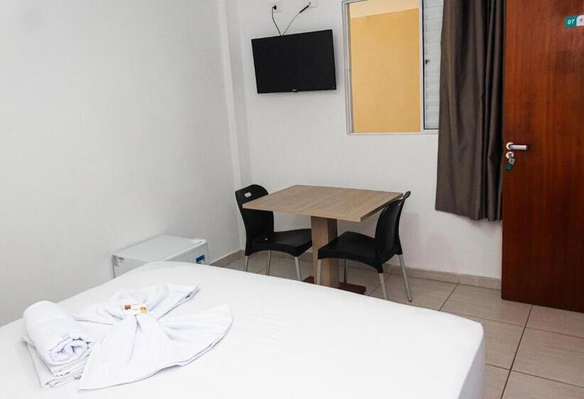 חדר סטנדרט, Grandville Ii